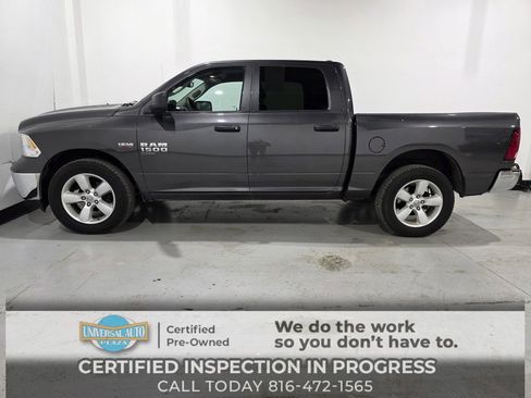 Used 2022 RAM 1500 Classic SLT image 1