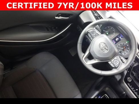 Used 2024 Toyota Corolla SE image 21