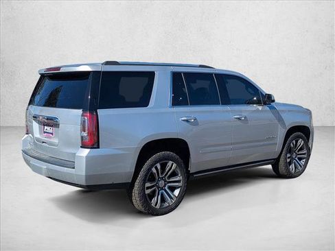 Used 2020 GMC Yukon Denali w/ Denali Ultimate Package AWD/4WD image 5