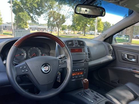 Used 2004 Cadillac CTS 3.6 w/ Preferred Equipment Group RWD image 15