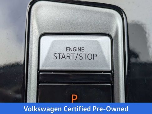 Certified 2024 Volkswagen Atlas SE FWD image 36