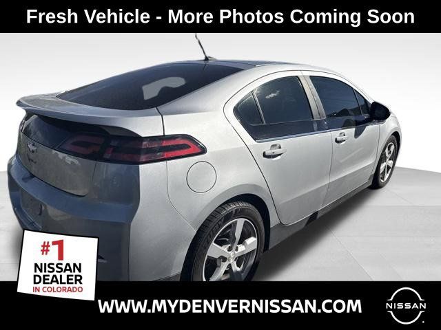 Used 2014 Chevrolet Volt Premium w/ Premium Trim Package FWD image 1