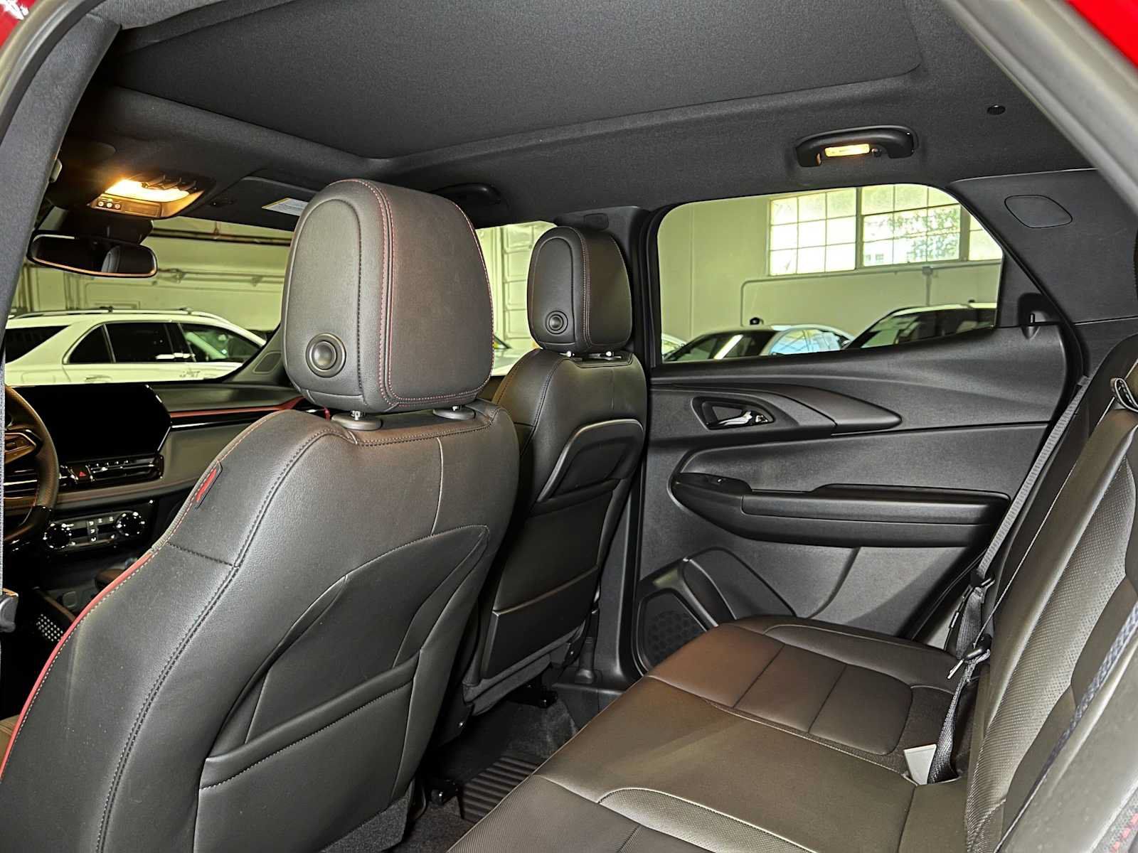 Used 2026 Chevrolet TrailBlazer RS w/ Convenience Package AWD/4WD image 19