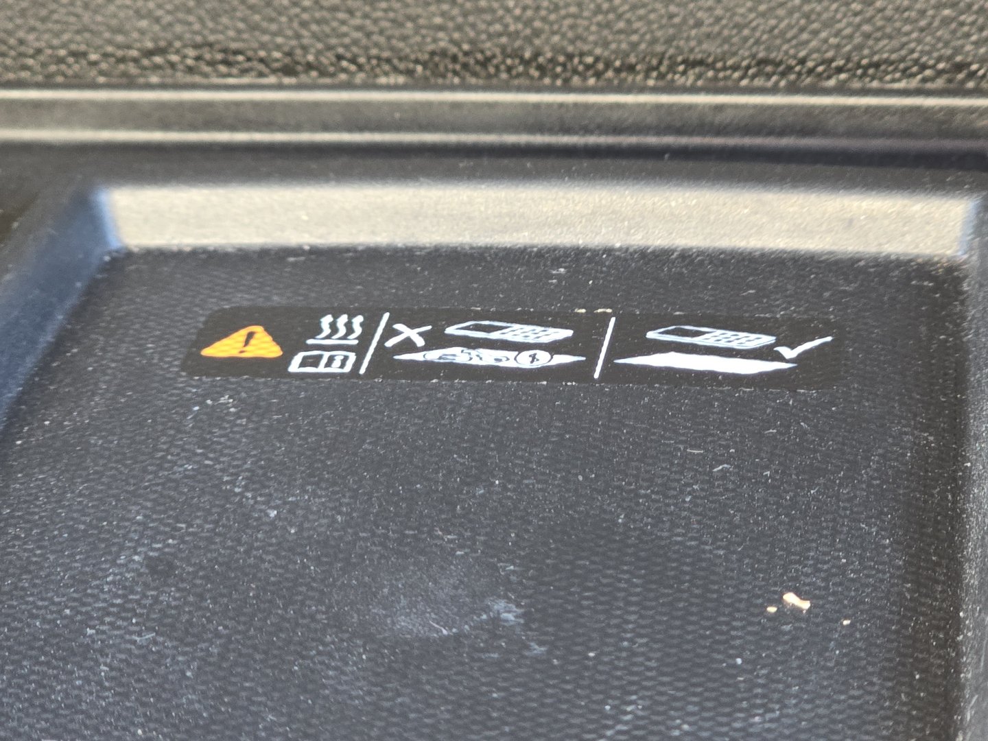 Certified 2023 Chevrolet Traverse RS w/ LPO, Floor Liner Package AWD/4WD image 10