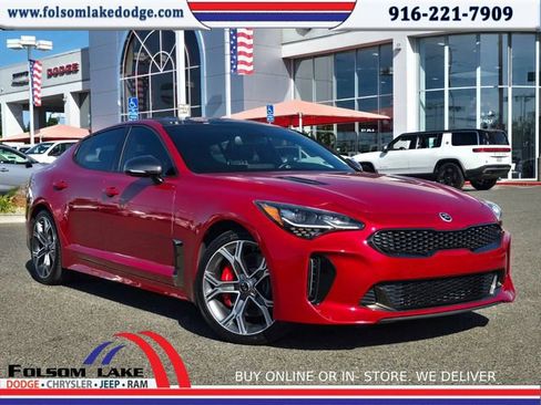 Used 2018 Kia Stinger GT1 RWD image 1