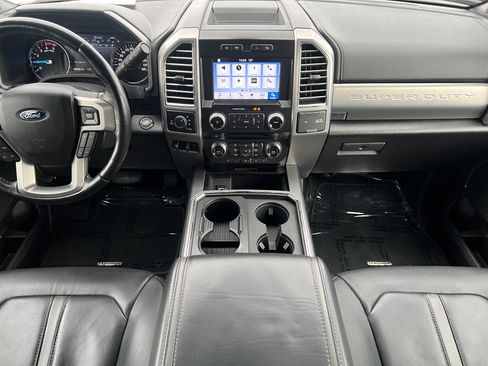 Used 2017 Ford F350 Platinum w/ FX4 4x4 Off Road Package image 32