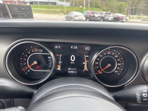 Used 2018 Jeep Wrangler Unlimited Sport S AWD/4WD image 20