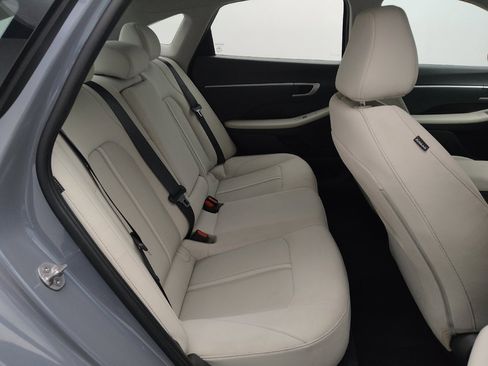 Used 2024 Hyundai Sonata SEL FWD image 19