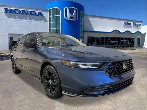 New 2025 Honda Accord SE image 8