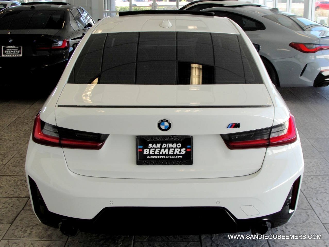 Used 2023 BMW 330i Sedan w/ M Sport Package RWD image 65