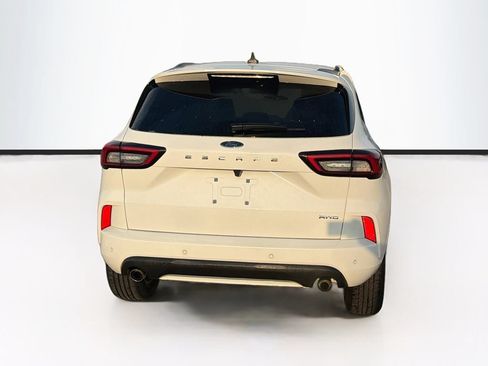 Used 2023 Ford Escape ST-Line w/ Tech Pack #1 AWD/4WD image 6