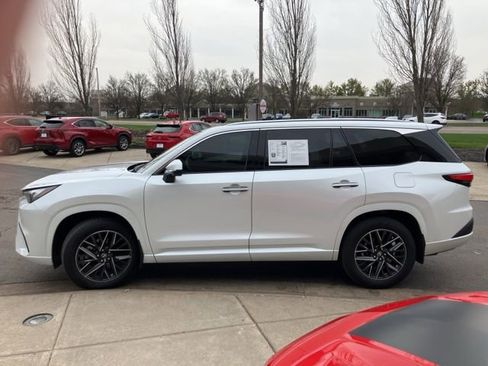 Used 2026 Lexus TX 350 350 Premium w/ Technology Package image 6