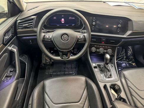 Used 2021 Volkswagen Jetta SEL Premium FWD image 14