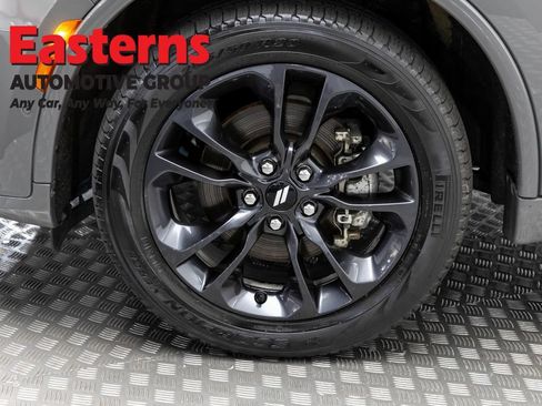 Used 2025 Dodge Durango GT AWD/4WD image 34