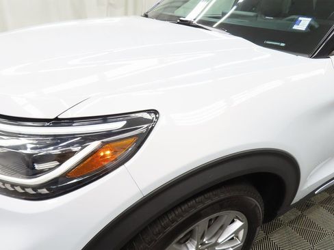 Used 2025 Ford Explorer Platinum image 41