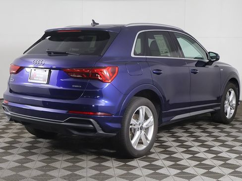 Used 2024 Audi Q3 2.0T Premium Plus w/ Premium Plus Package AWD/4WD image 10