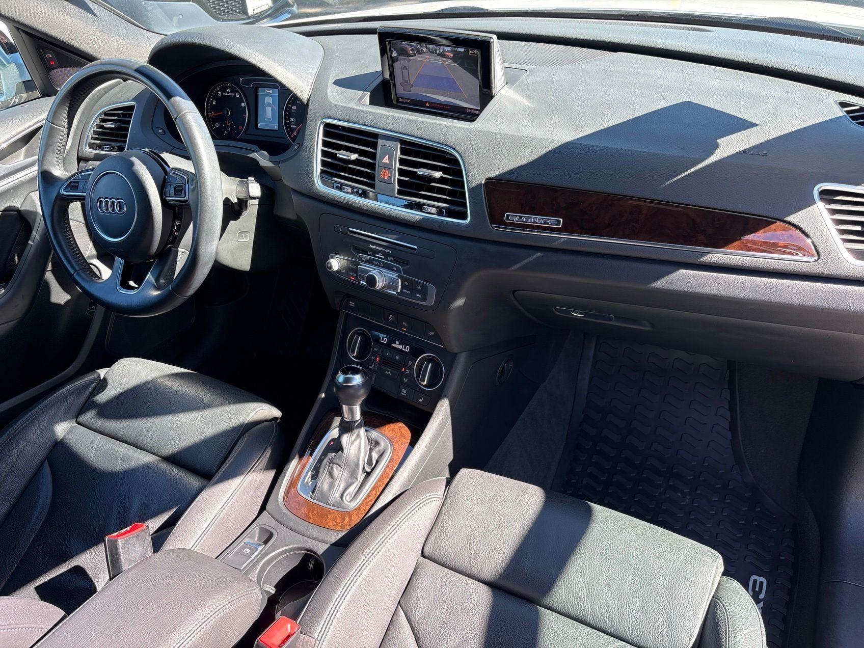 Used 2018 Audi Q3 2.0T Premium Plus w/ Premium Plus Package AWD/4WD image 15