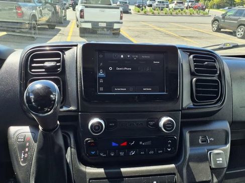 Used 2024 RAM ProMaster 2500 w/ Convenience Group FWD image 22