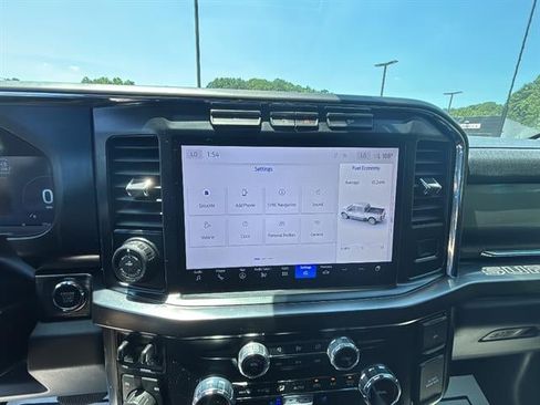 Used 2024 Ford F250 Lariat w/ Lariat Ultimate Package AWD/4WD image 22