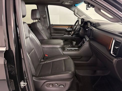 Used 2023 GMC Sierra 1500 Denali AWD/4WD image 46