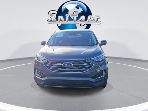 Used 2022 Ford Edge SEL w/ Convenience Package image 3