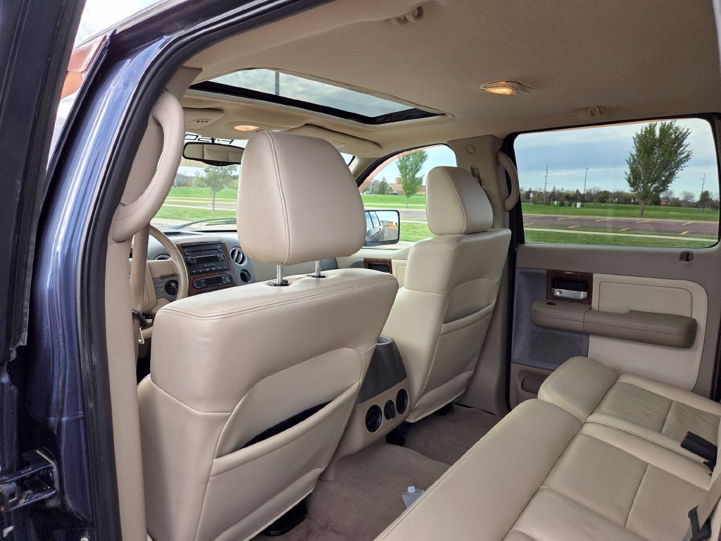 Used 2004 Ford F150 Lariat AWD/4WD image 33