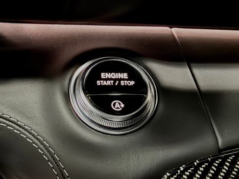 Used 2024 Mercedes-Benz SL 43 AMG image 30