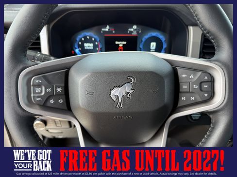 New 2025 Ford Bronco Outer Banks w/ Black Appearance Package AWD/4WD image 28