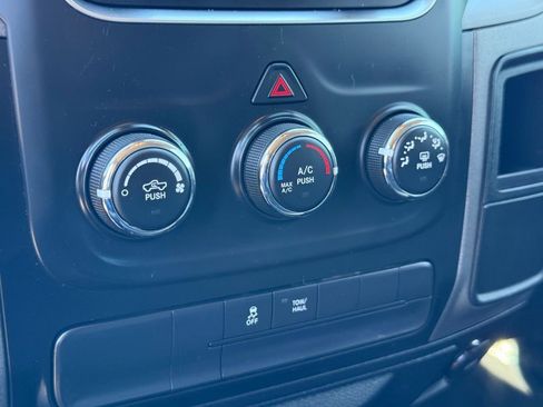 Used 2018 RAM 1500 Tradesman w/ Popular Equipment Group image 25