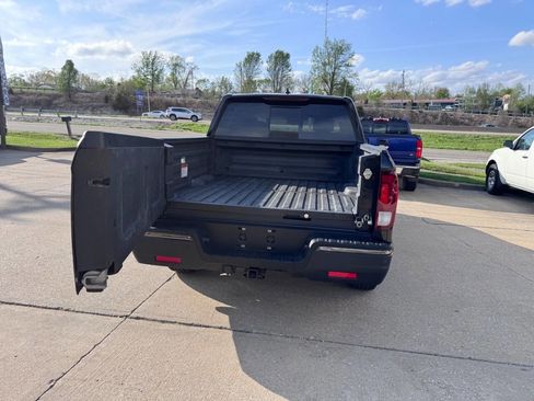 Used 2020 Honda Ridgeline Black Edition image 15