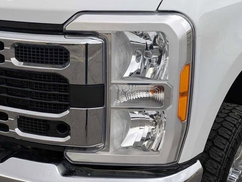 Certified 2023 Ford F350 XLT image 10