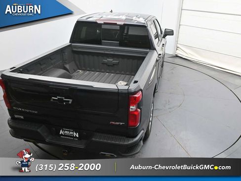 Used 2024 Chevrolet Silverado 1500 RST AWD/4WD image 31