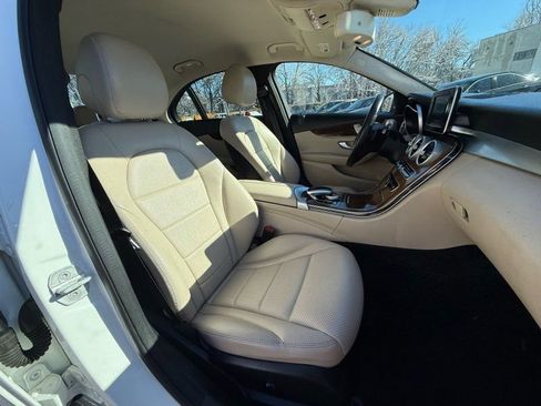 Used 2015 Mercedes-Benz C 300 4MATIC Sedan image 10