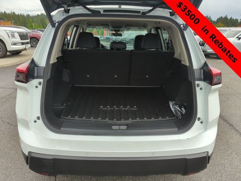 New 2026 Nissan Rogue SV image 25