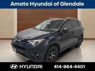 Used 2018 Toyota RAV4 SE AWD/4WD video 1