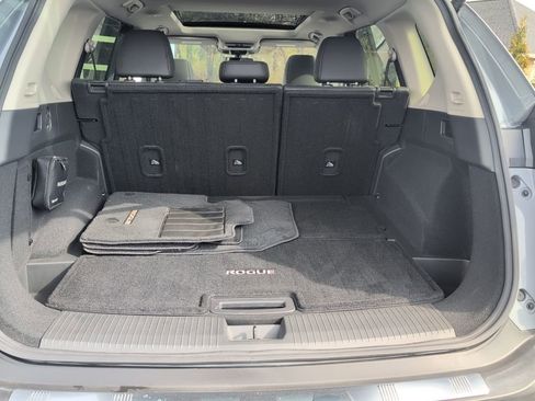 Certified 2023 Nissan Rogue Platinum w/ Platinum Premium Package image 14