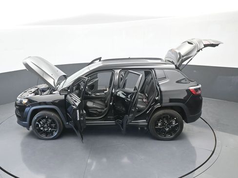 New 2026 Jeep Compass Latitude image 59