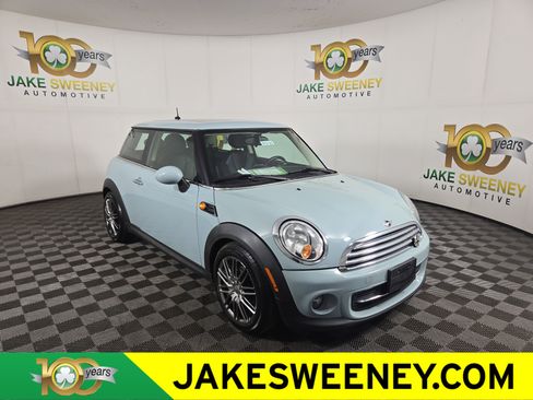 Used 2012 MINI Cooper Hardtop image 1