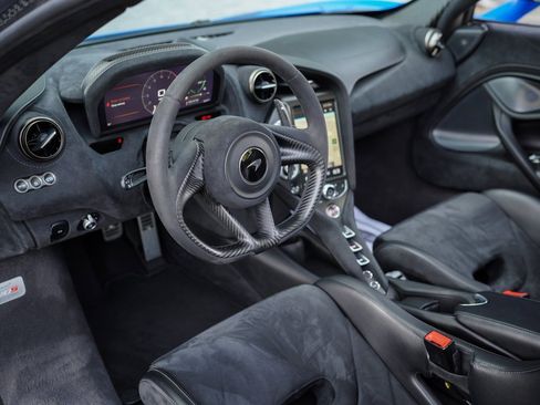 Used 2020 McLaren 720S Performance image 26