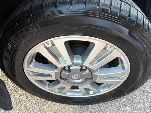 Used 2014 Toyota Tundra Platinum AWD/4WD image 59