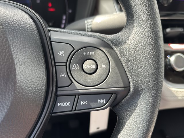 New 2026 Toyota Corolla Cross L FWD image 24
