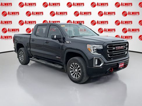 Used 2020 GMC Sierra 1500 AT4 w/ AT4 Premium Package image 3