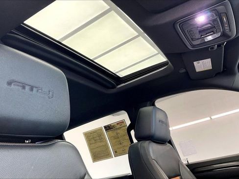 Used 2025 GMC Sierra 3500 AT4 w/ AT4 Premium Plus Package image 24