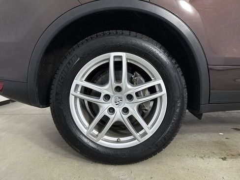 Certified 2014 Porsche Cayenne AWD/4WD image 16