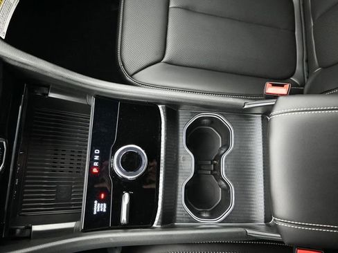 New 2026 Jeep Grand Cherokee Limited AWD/4WD image 36