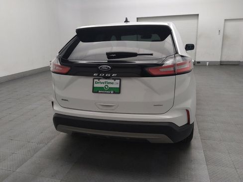 Used 2023 Ford Edge SEL image 7