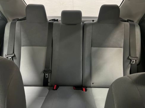 Used 2014 Toyota Corolla L FWD image 27