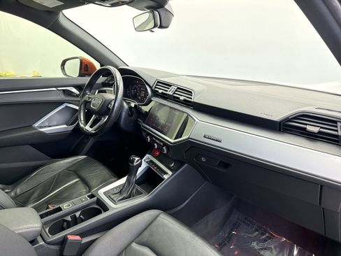 Used 2020 Audi Q3 2.0T Premium image 35