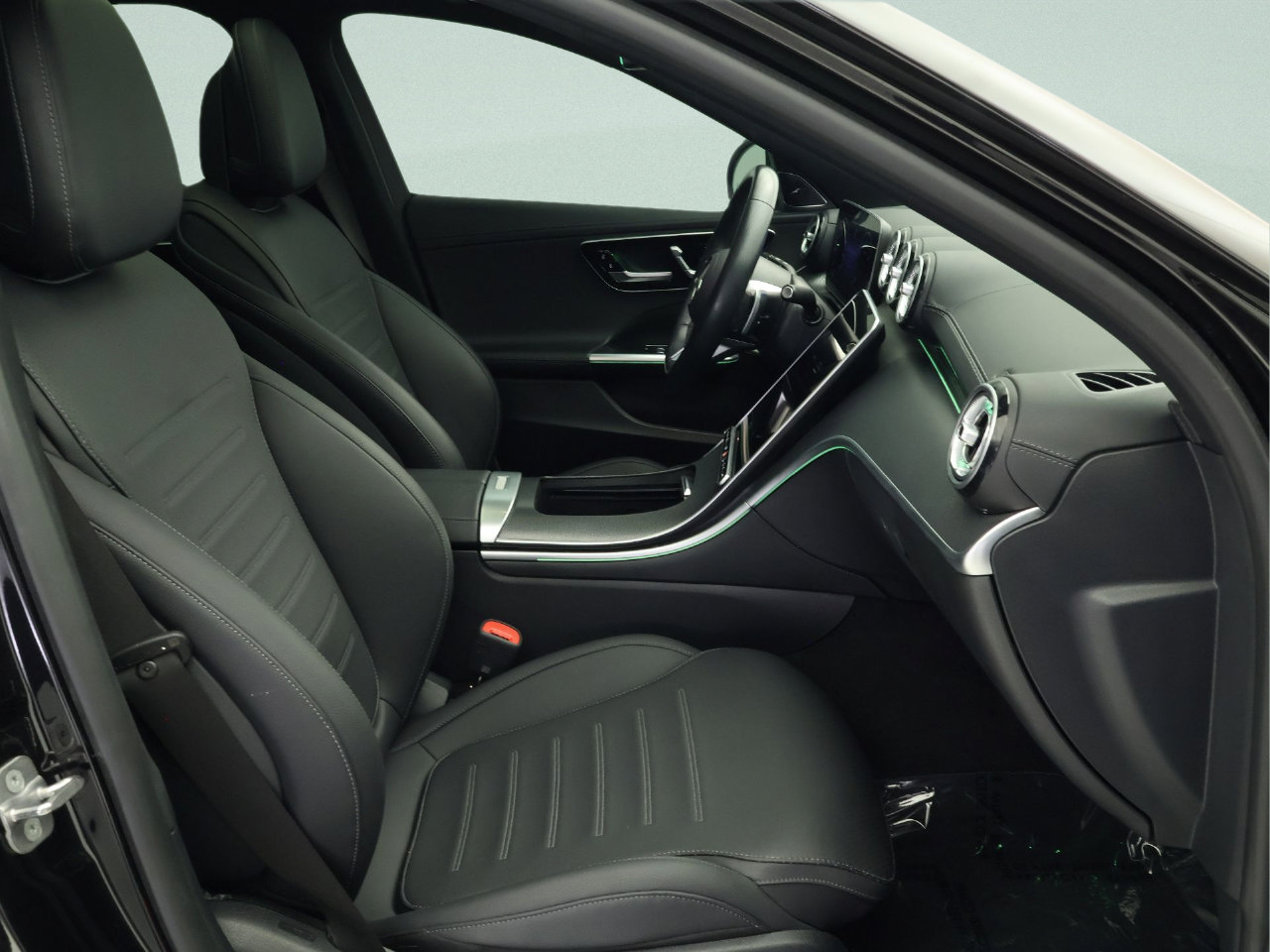 Certified 2024 Mercedes-Benz C 300 Sedan image 28