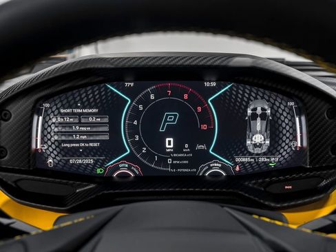 Used 2024 Lamborghini Revuelto image 14